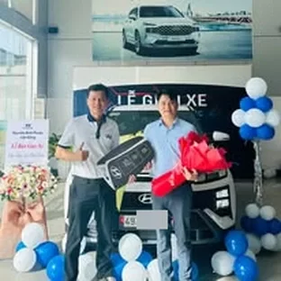 Bàn giao xe Hyundai cho khách hàng tại Đắk Nông Bàn giao xe Hyundai cho khách hàng tại Đắk Nông