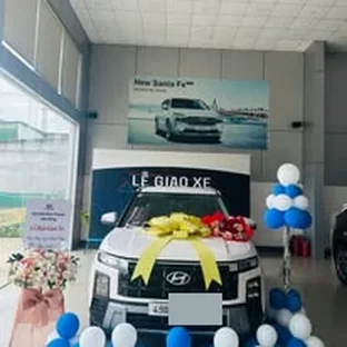 Hình ảnh hoạt động tư vấn xe tại Đắk Nông