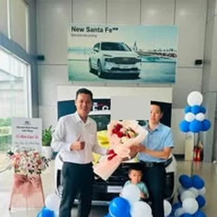 Hình ảnh hoạt động tư vấn xe tại Đắk Nông